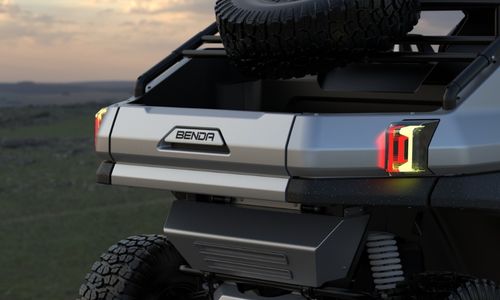 טרקטור משא רישוי צהוב